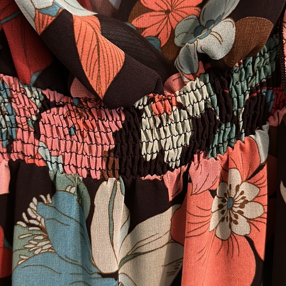 Zara floral midi dress - Picture 3 of 9